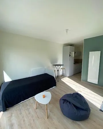 2 Personnes - Proche Circuit 度假居 Spay